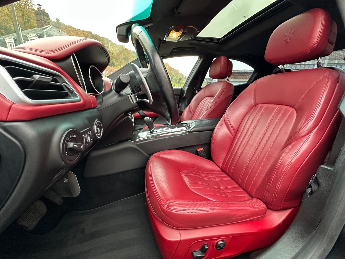 Maserati Ghibli 3.0 V6 diesel 275CV