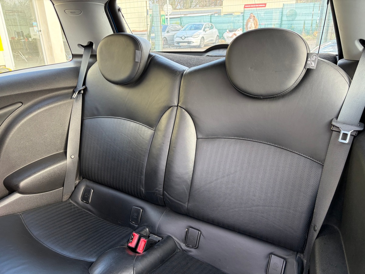 Mini Mini 2 (R56) Cooper S 1.6 i Turbo 175cv MOTEUR A CHAINE - TOIT OUVRANT - CLIM AUTO