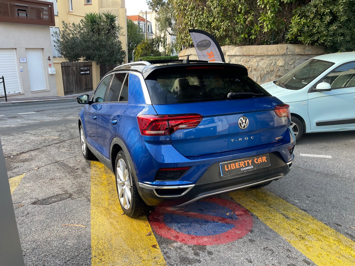 Volkswagen T-Roc 2.0 TSI 190 CV 4MOTION/ Toit Ouvrant / Carplay / Virtual /Finition Carat