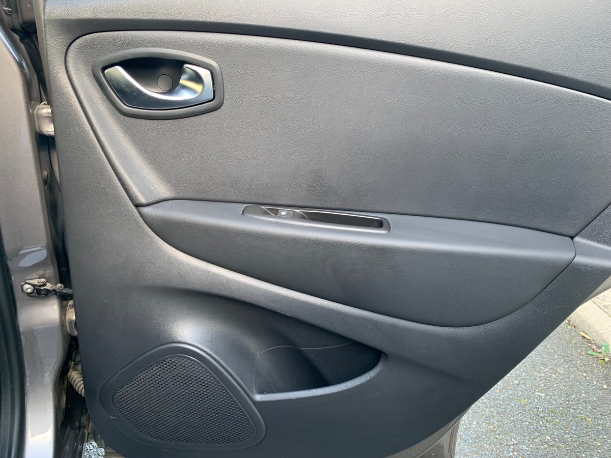 RENAULT Captur 90 ch | Intens | Régulateur vitesse | GPS |  Radars avant arriére | Distribution OK