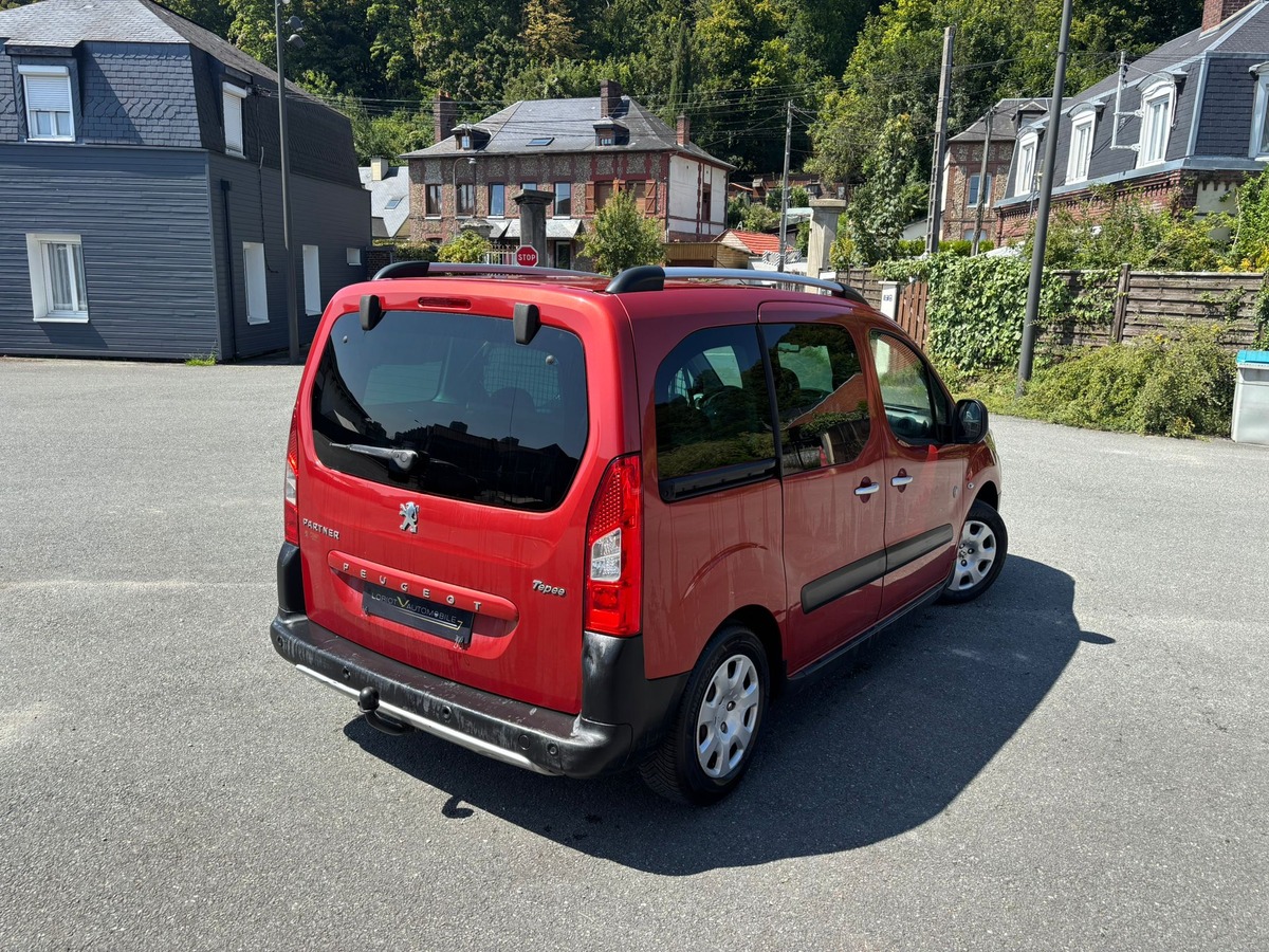 Peugeot Partner 1.6 HDi Outdoor Pack - ATTELAGE -  Révisé - Garantie