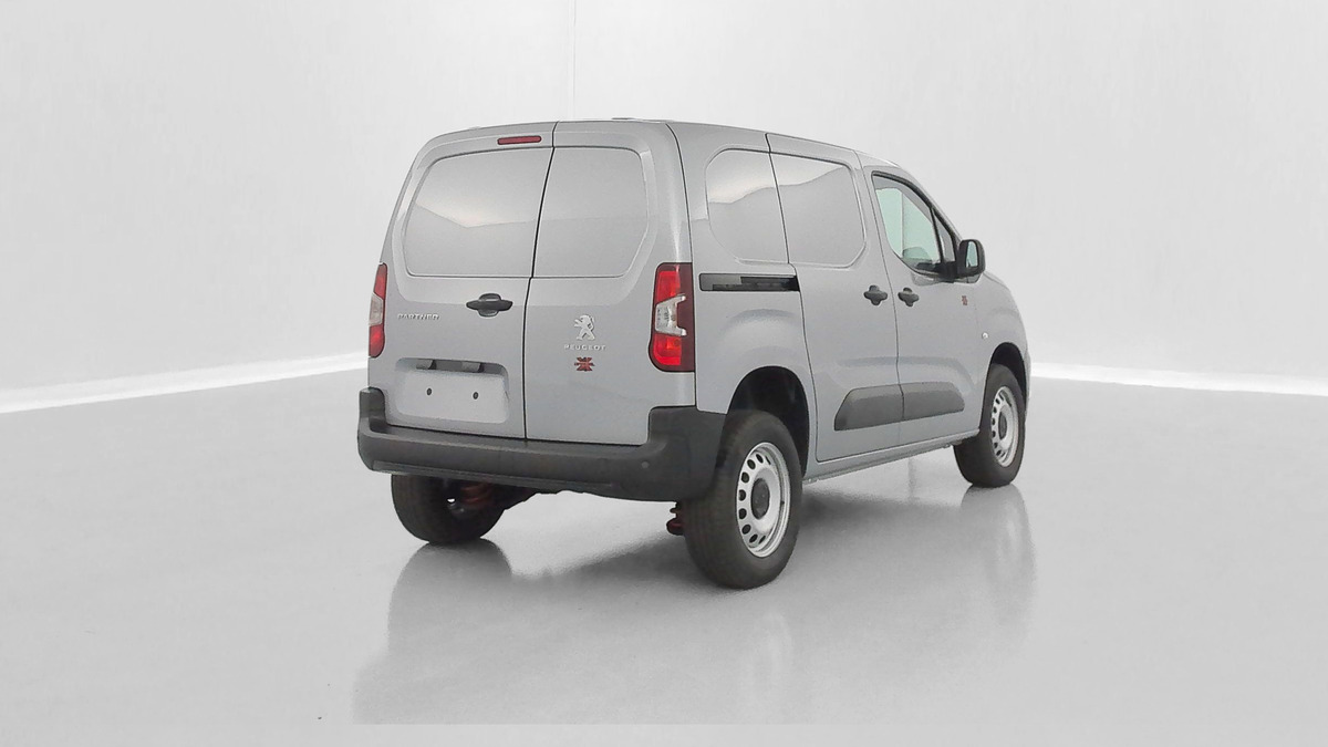 Peugeot Partner M 650 1.5 BlueHDi 130 ch 4WD by DANGEL | 26600 euros hors taxes | Radar arrière