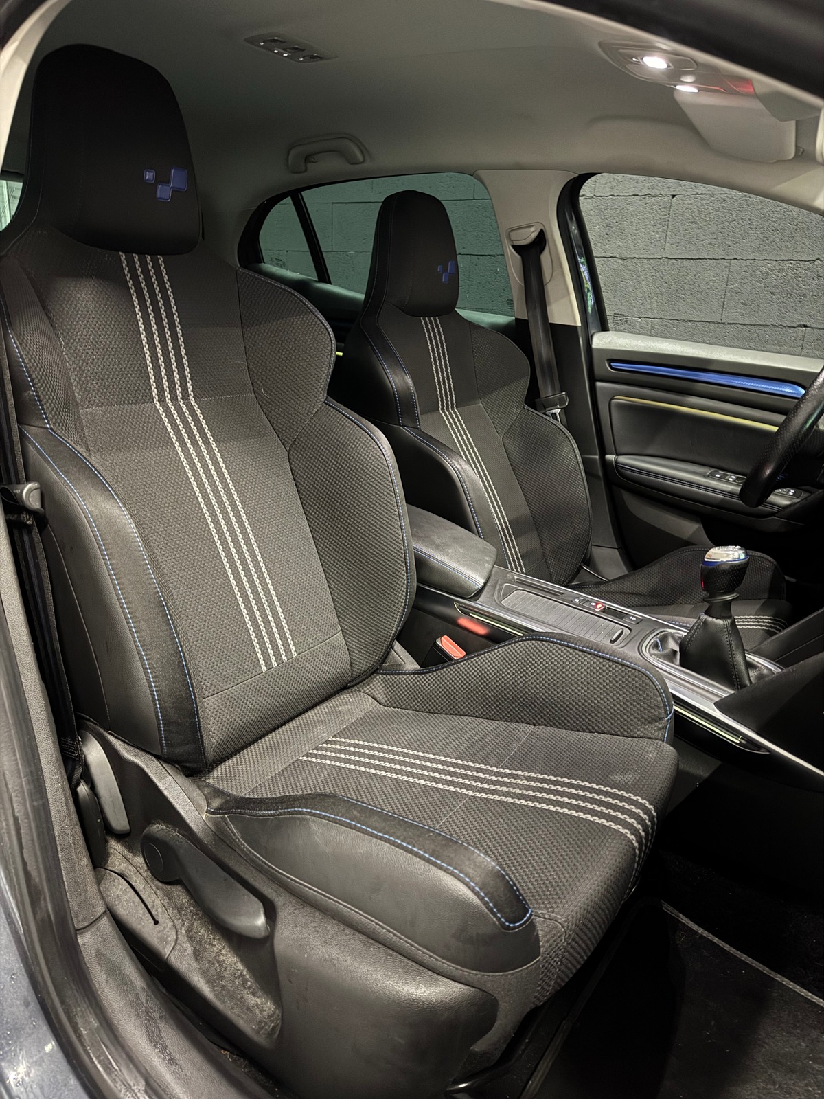 RENAULT Megane IV BERLINE dCi 130 Energy GT LINE