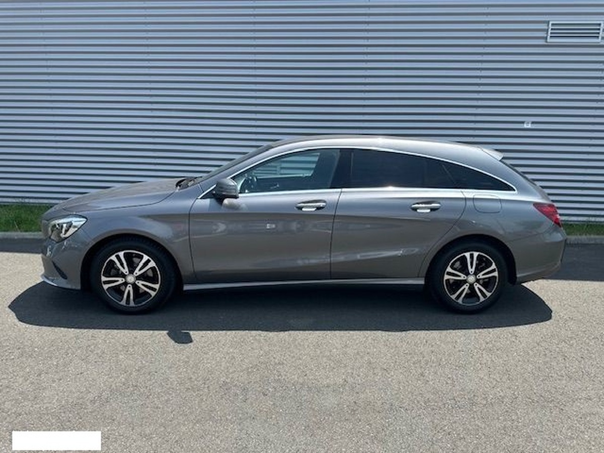 Mercedes-Benz CLA SHOOTING BRAKE 220 CDI | SENSATION | 7G-TRONIC | Régulateur de vitesse