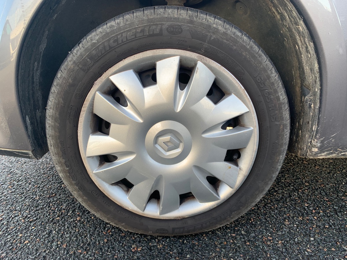 RENAULT Modus 75 ch | Dynamic | Climatisation | Roue de secours | Radio cd | Distribution  faite