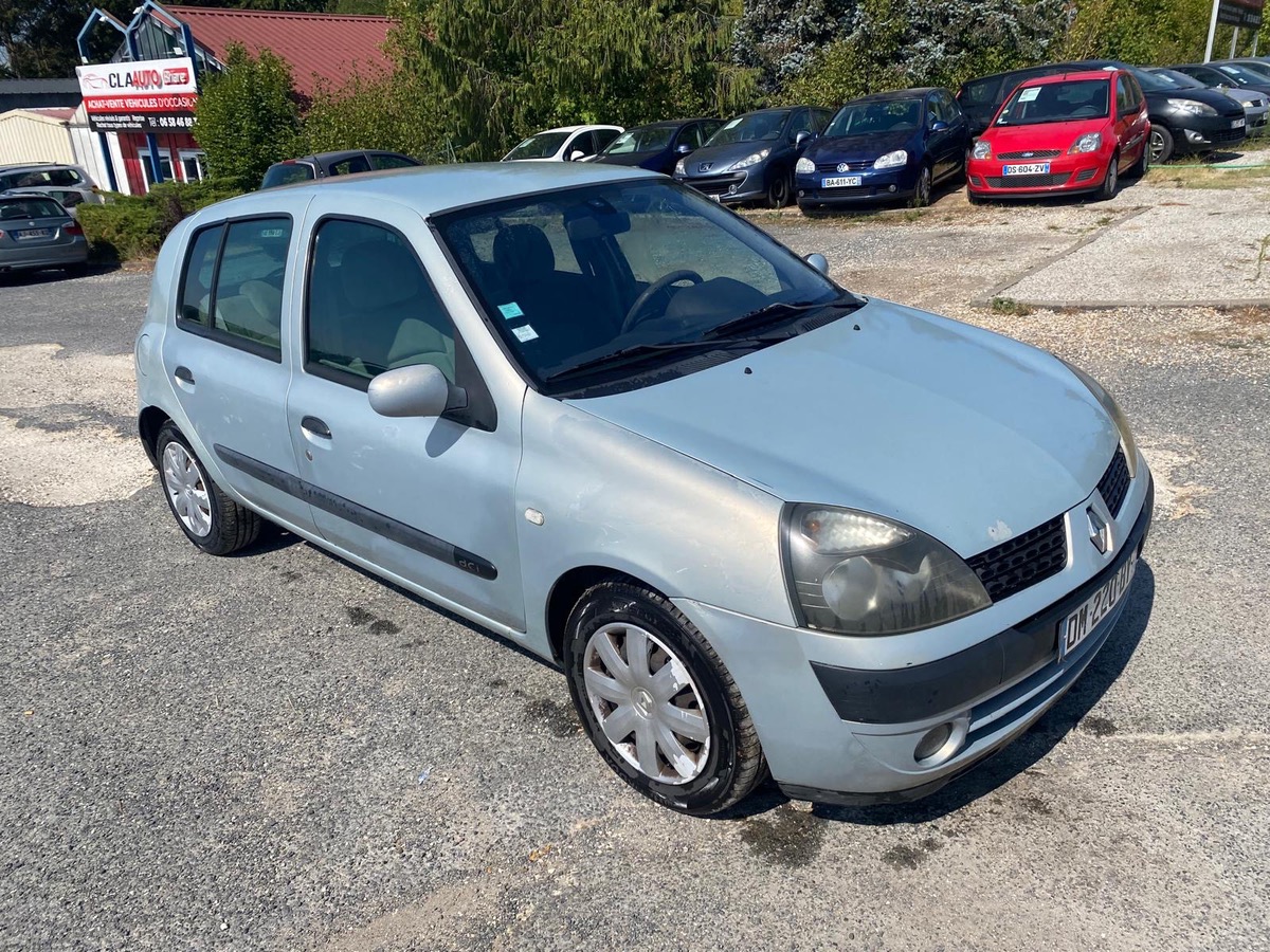 RENAULT Clio II 1.5 dci 65cv luxe privilège 224000km