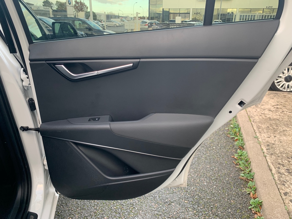 Kia Niro 141| PREMIUM | Pack Drive + | Garantie constructeur 2031 | Régulateur de vitesse adaptatif