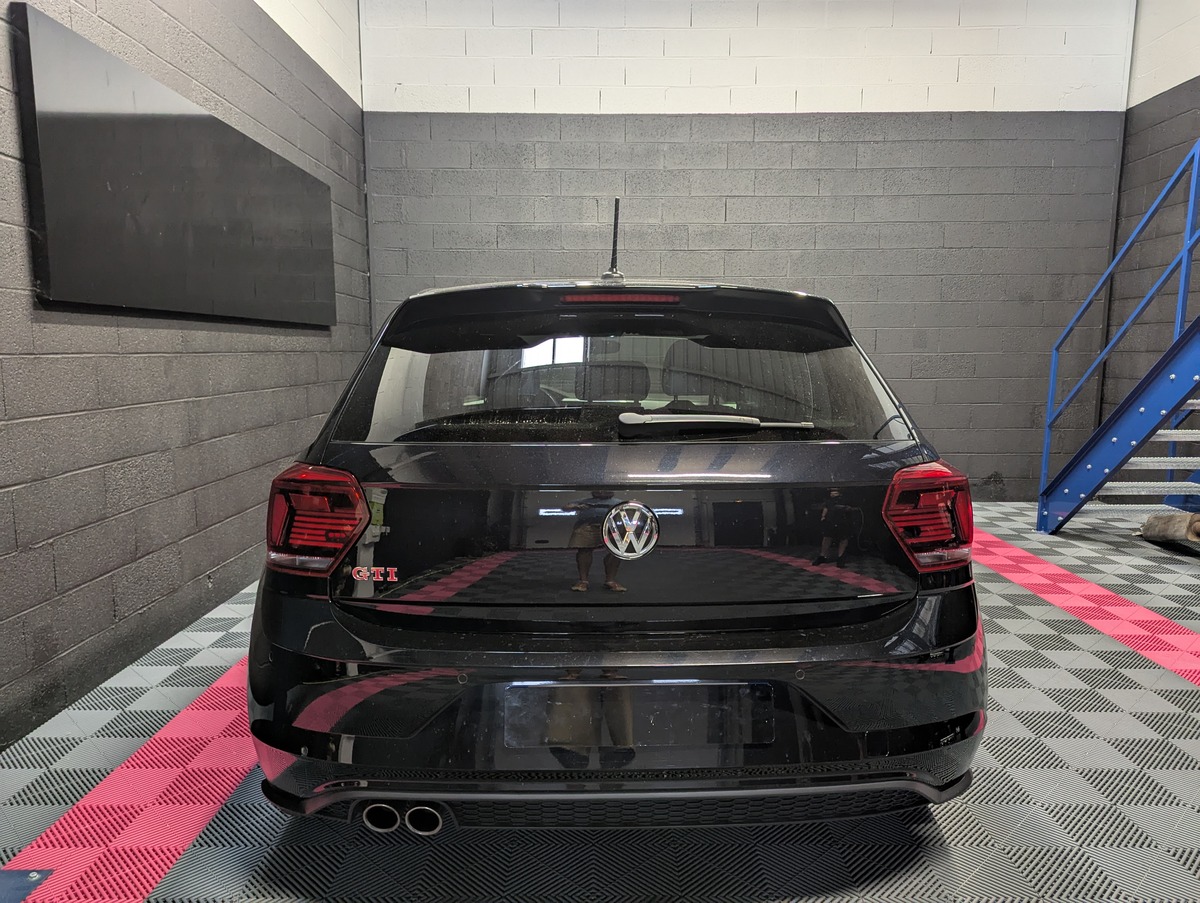 Volkswagen Polo 2.0 TSI 200ch DSG6 GTI VIRTUAL-BEATS-SIEGES CHAUFFANT