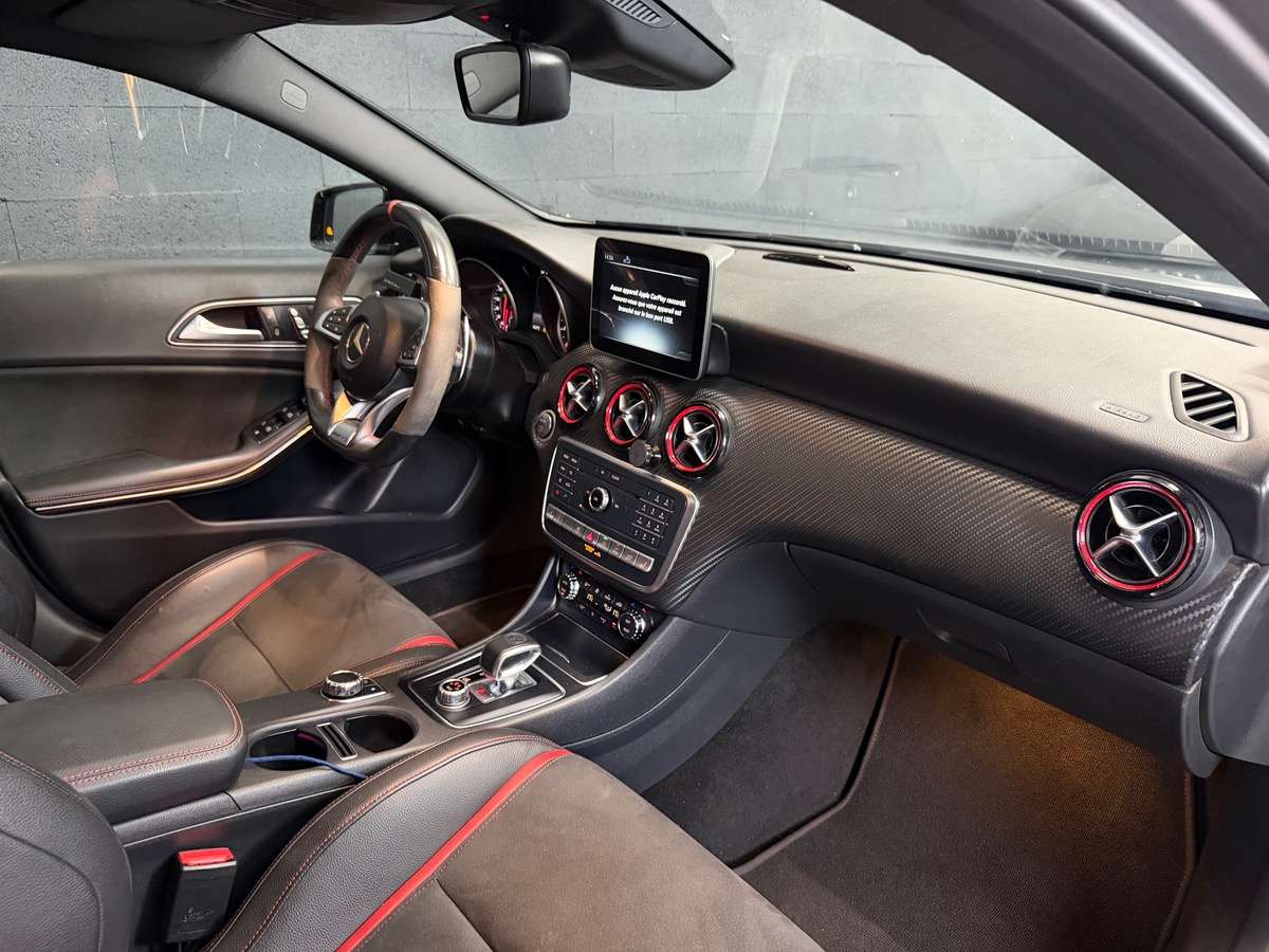 Mercedes Benz Classe A A45 AMG PACK AERO 381CV