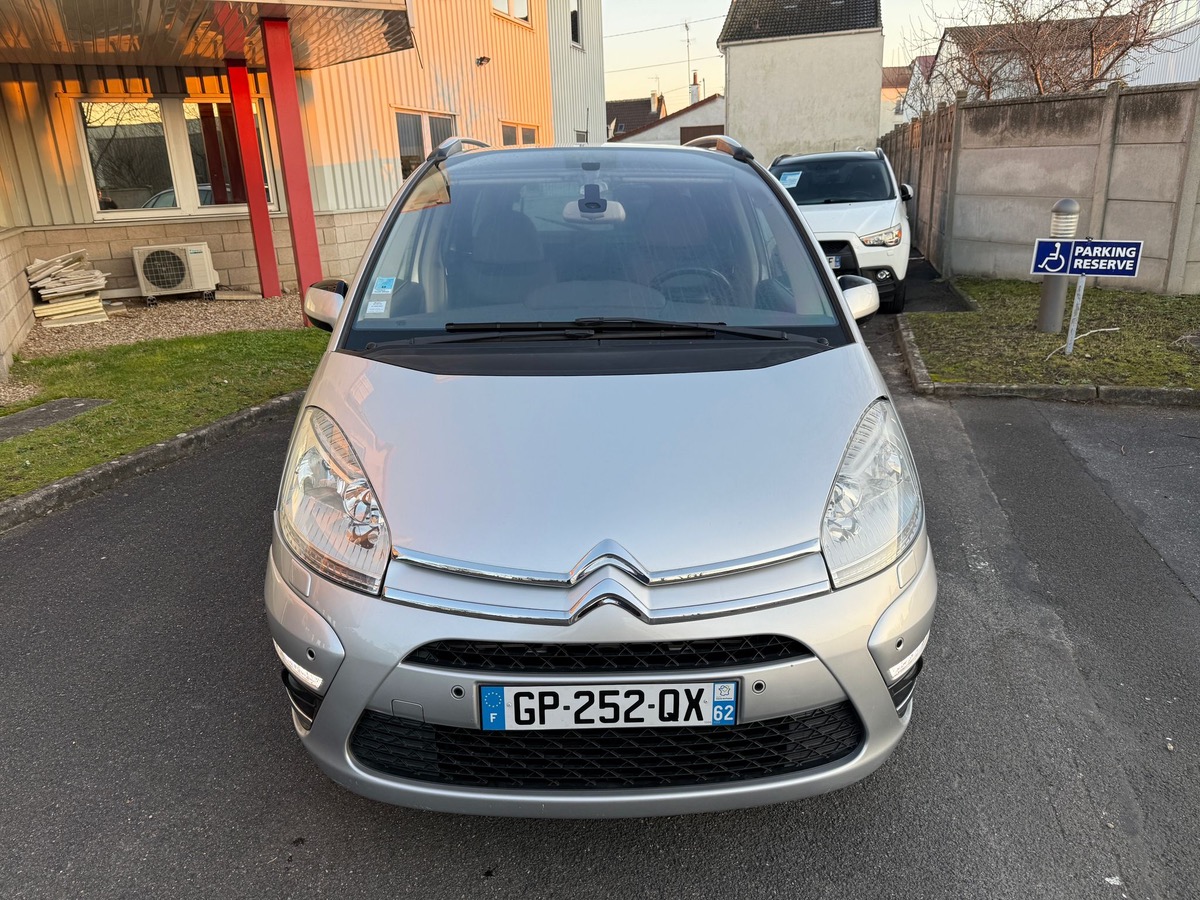 Citroën Grand C4 Picasso 1.6 HDI 115 CH 7 places exclusives crit2 4XCBLeut