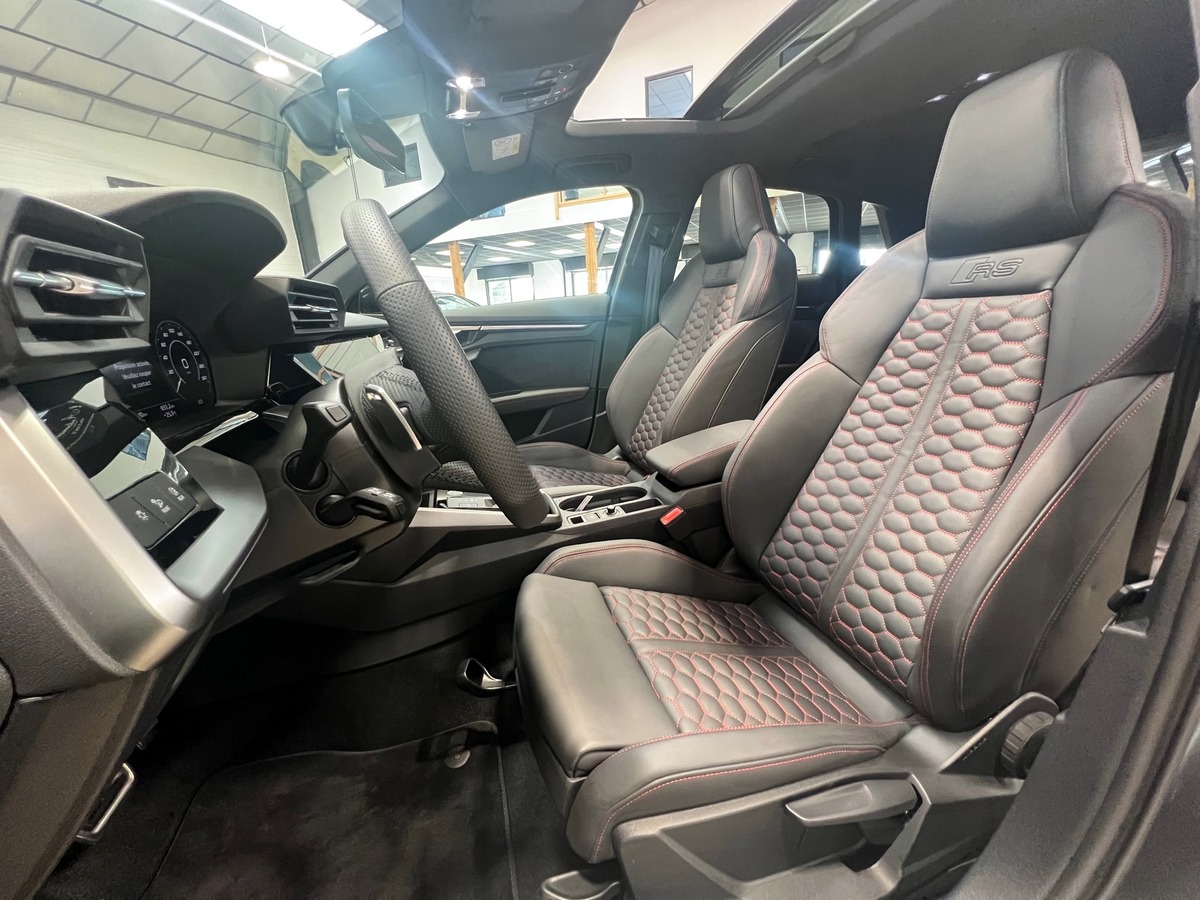 Audi RS3 Sportback QUATTRO 2.5L TFSi 400  S-TRONIC DAYTONA GREY 