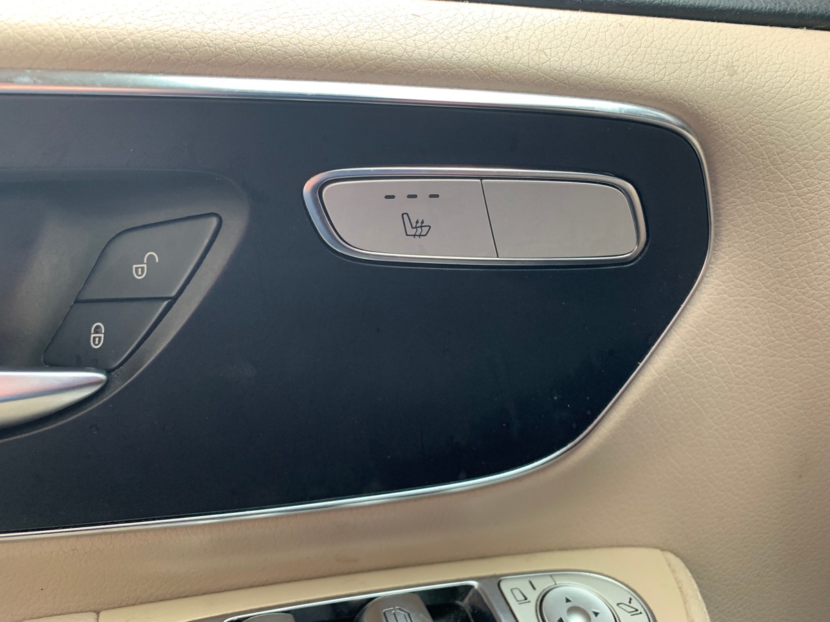 Mercedes-Benz Classe V 190 ch | Attelage | Caméra de recul | Avertisseur angles morts | 6 Places