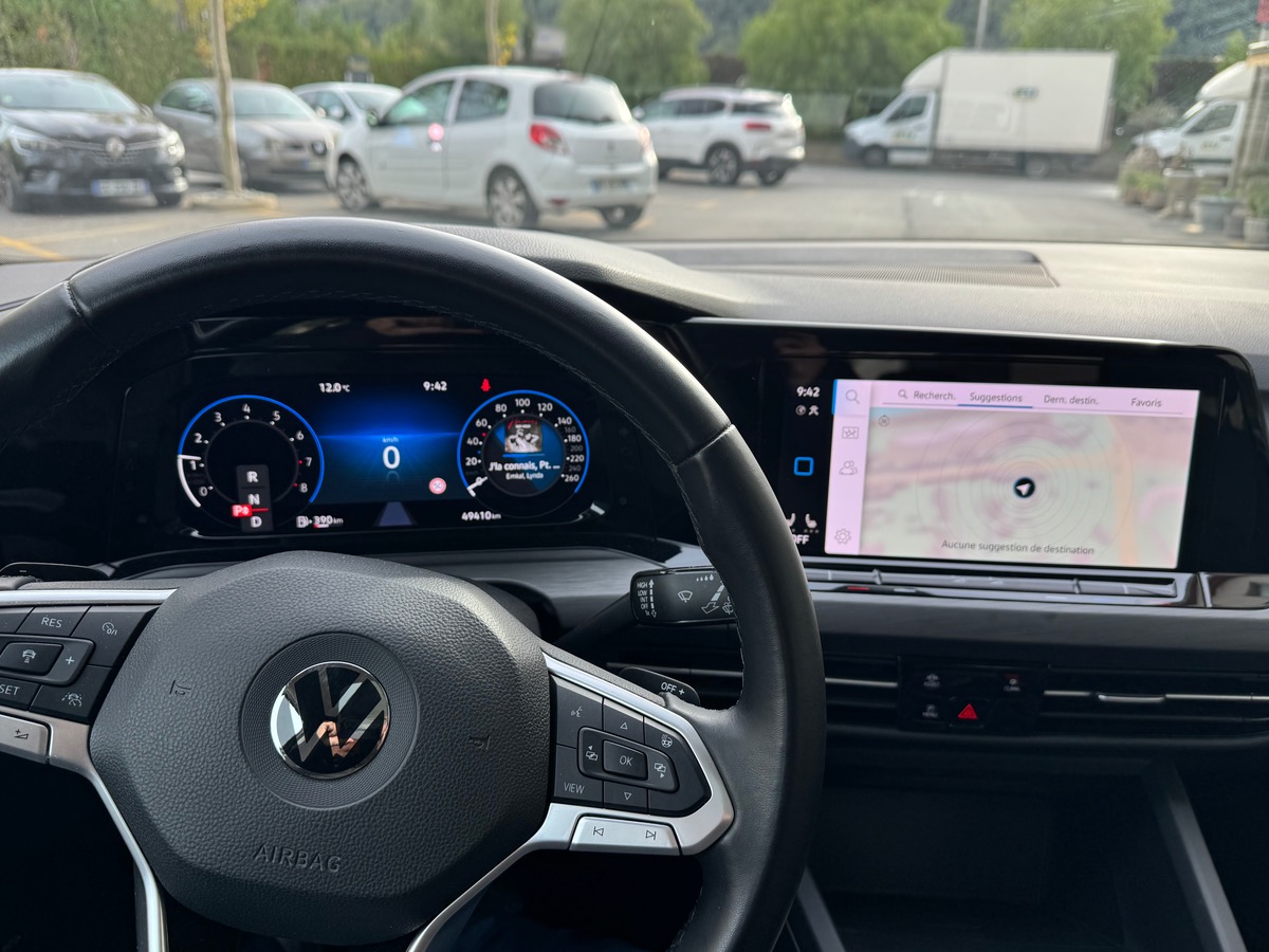 Volkswagen Golf 8 1.5 TSI MILD HYBRID 150 DSG7 STYLE 1ST