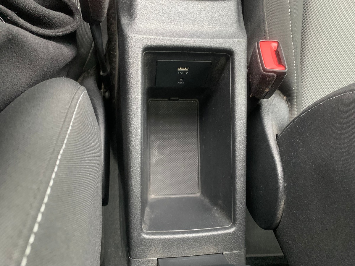 Audi Q2 115 ch | Sport | Toit ouvrant | Régulateur vitesse | Radar | Bluetooth | Coffre électrique