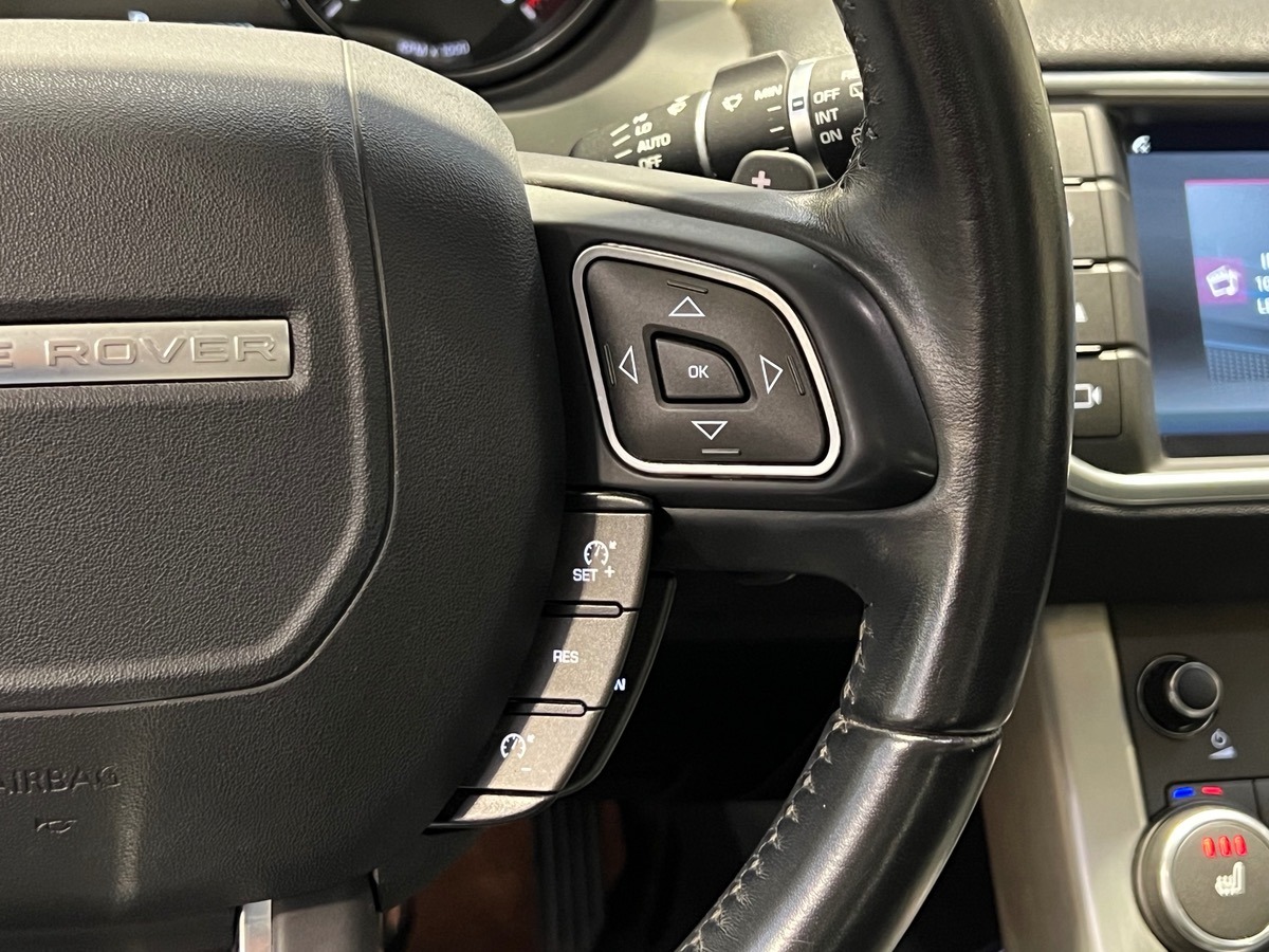 LAND ROVER EVOQUE 2.0L TD4 150CH SE DYNAMIC BVA MARK V TOIT PANO/CAMERA/SIEGES CHAUFF