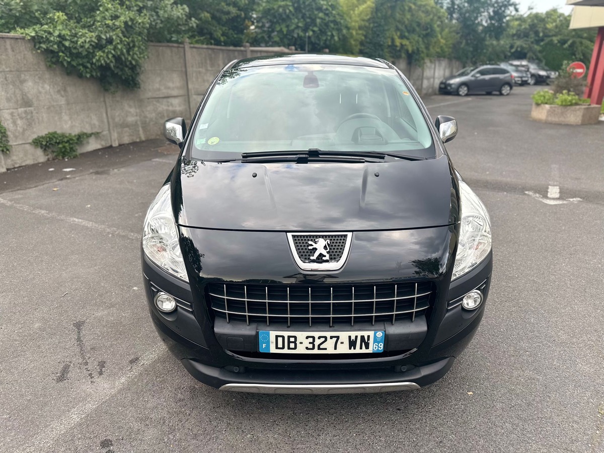 Peugeot 3008 1.6 HDI 115 CV allures 4XCBLeux