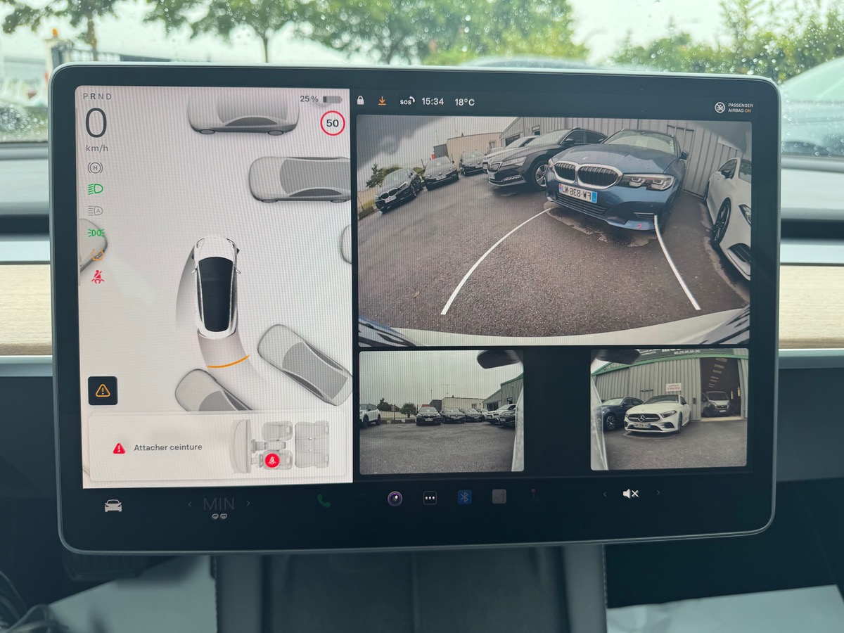 Tesla Model 3 STANDARD RWD