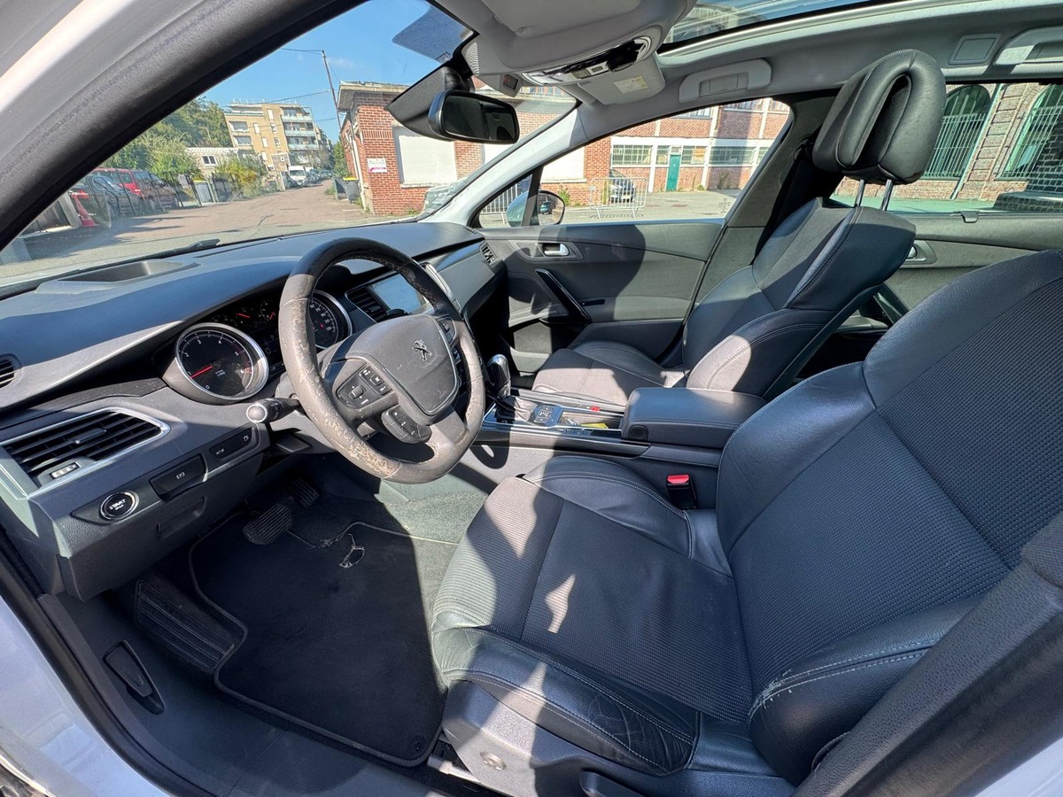 Peugeot 508 SW Phase 2 / 2.0 HDi 180 Allure -Boite automatique- Crochet d'attelage - Garantie
