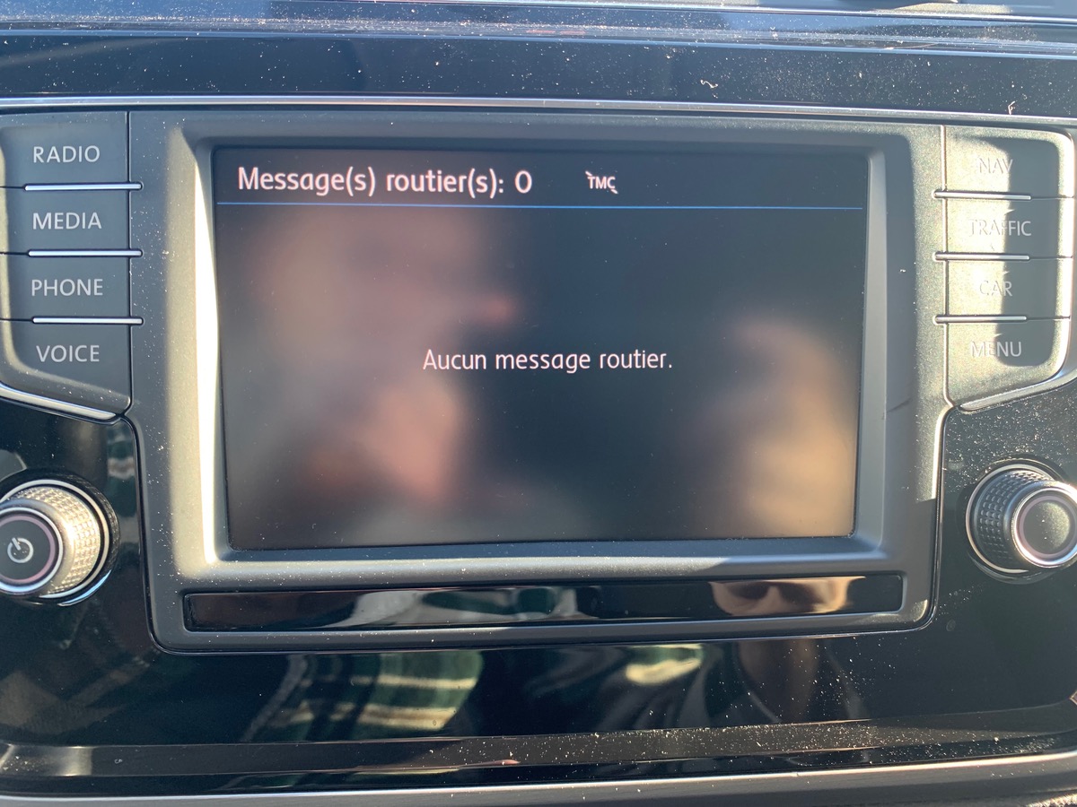 Volkswagen Touran 110 ch | 7 Places | Attelage | GPS | Radar de Stationnement Avant et Arriére