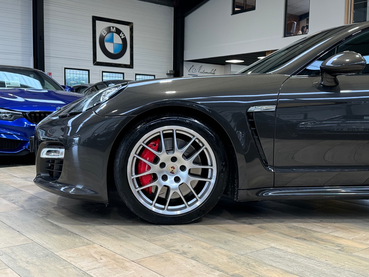 Porsche Panamera GTS 4.8 V8 PDK 430CV FRANCE P