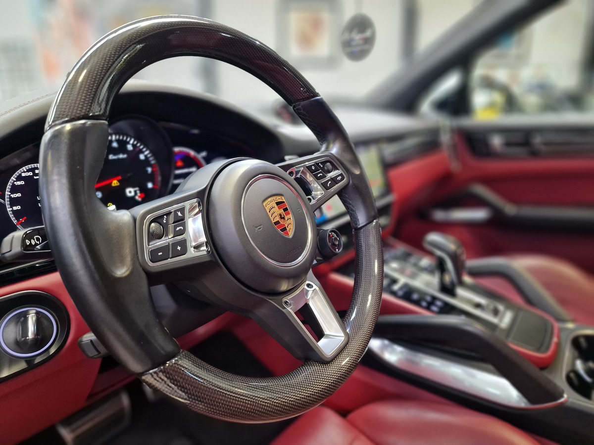 Porsche Cayenne III 4.0 V8 TURBO 550CH TOIT PANO/CHRONO/BOSE/CARBONE D
