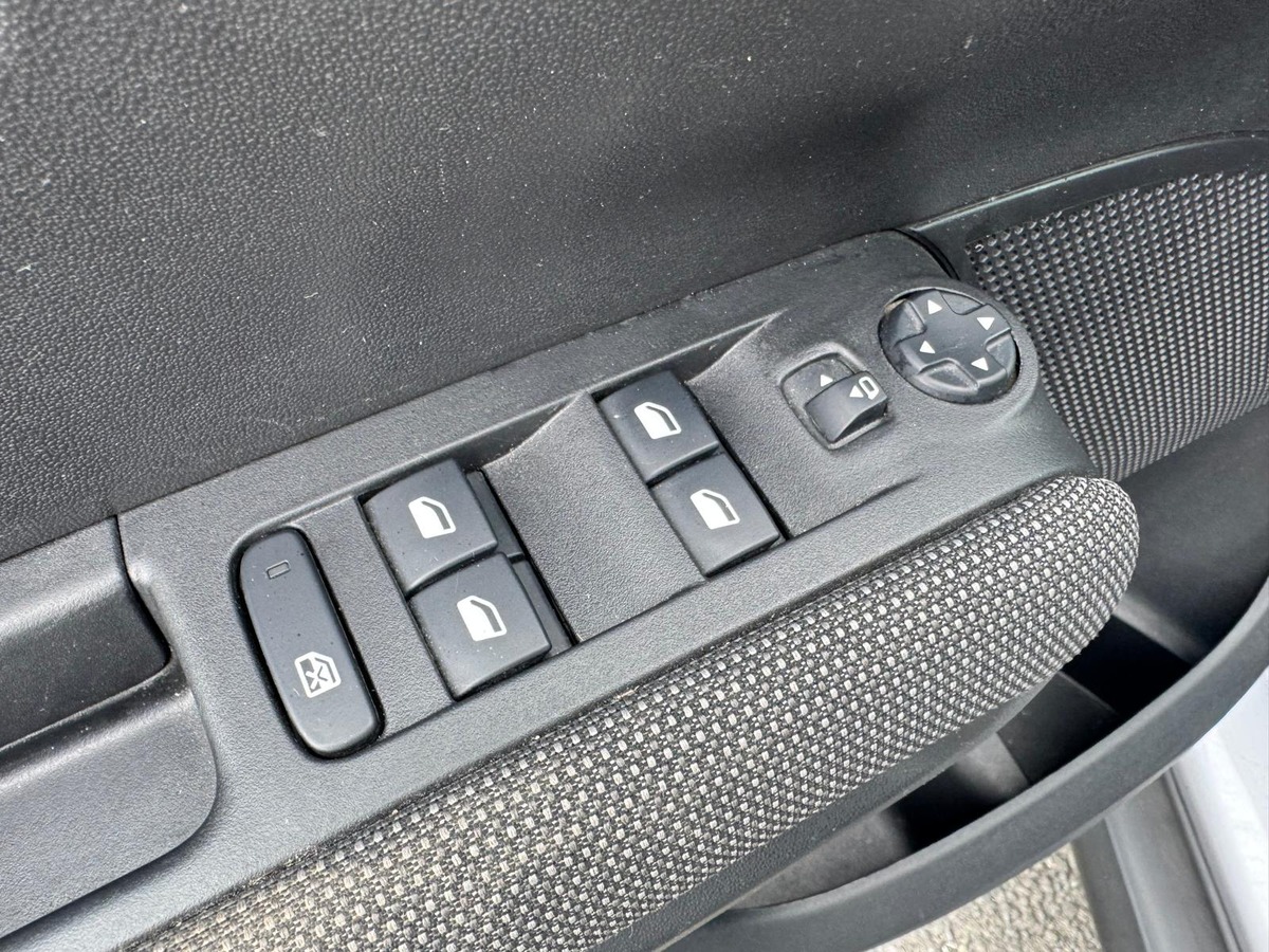 Citroën C3 Aircross 1.2 130CV EAT6 Shine - boite automatique