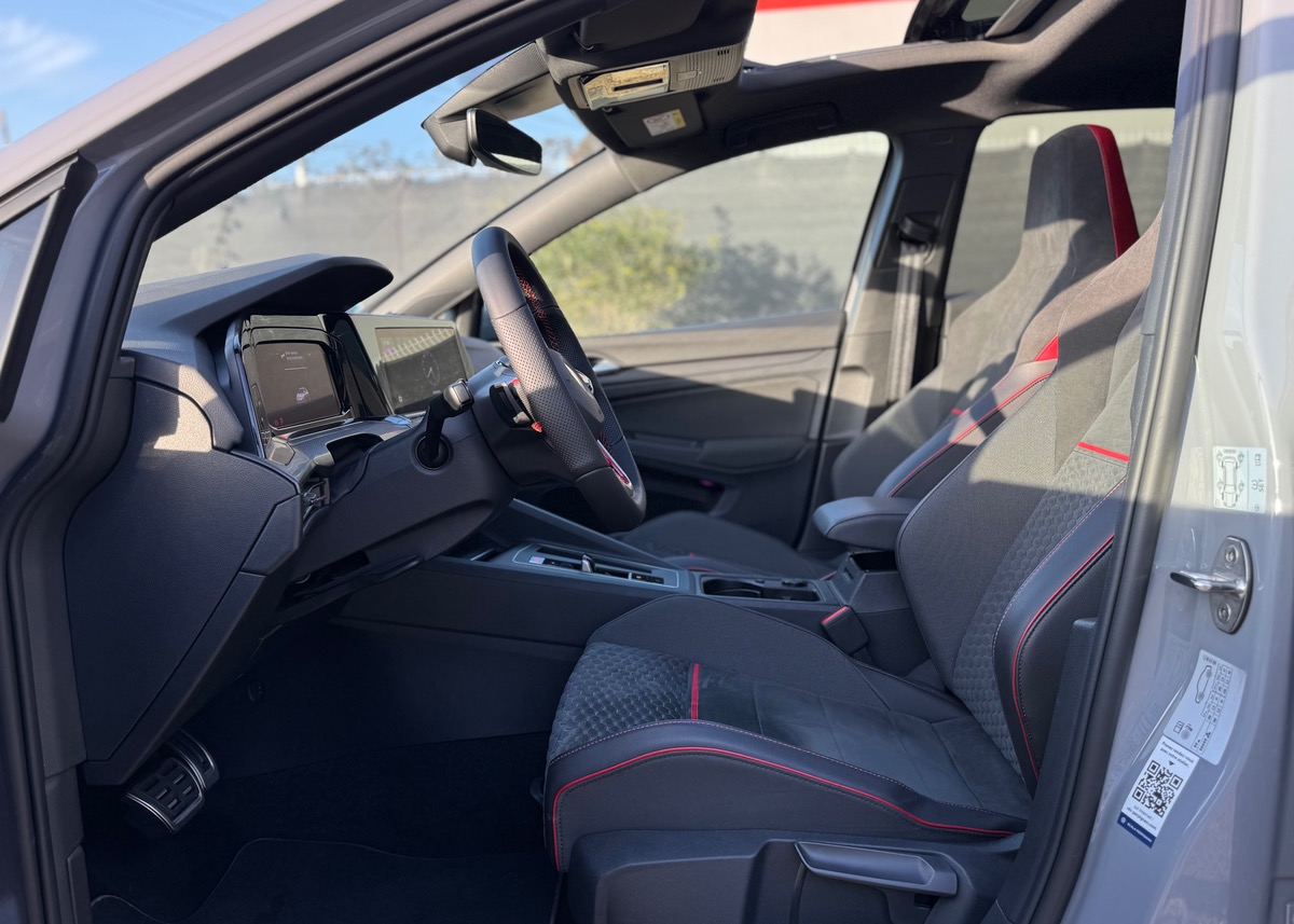 Volkswagen Golf 8 VIII 2.0 GTI CLUBSPORT