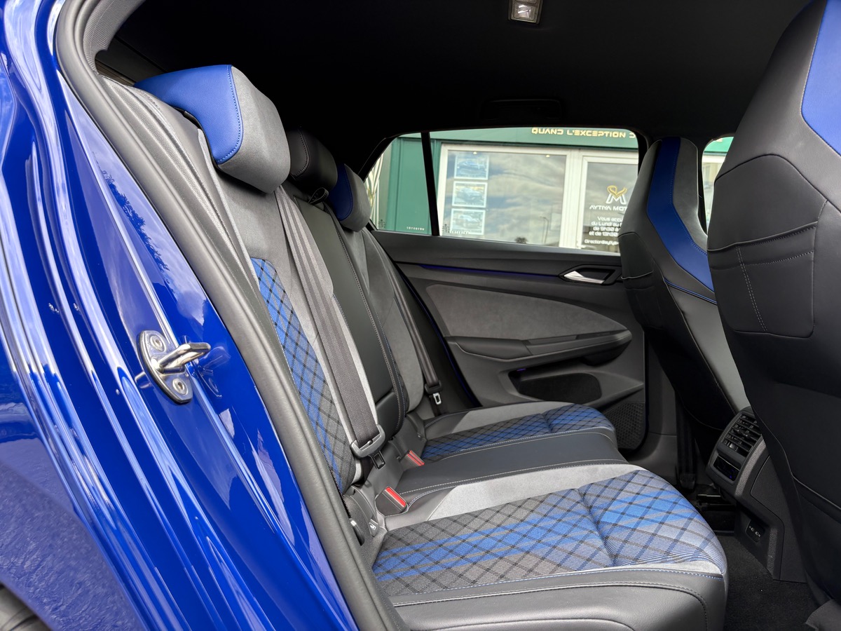 Volkswagen Golf VIII R 4Motion 2.0 TSi 16V BMT DSG7 320 cv Boîte auto