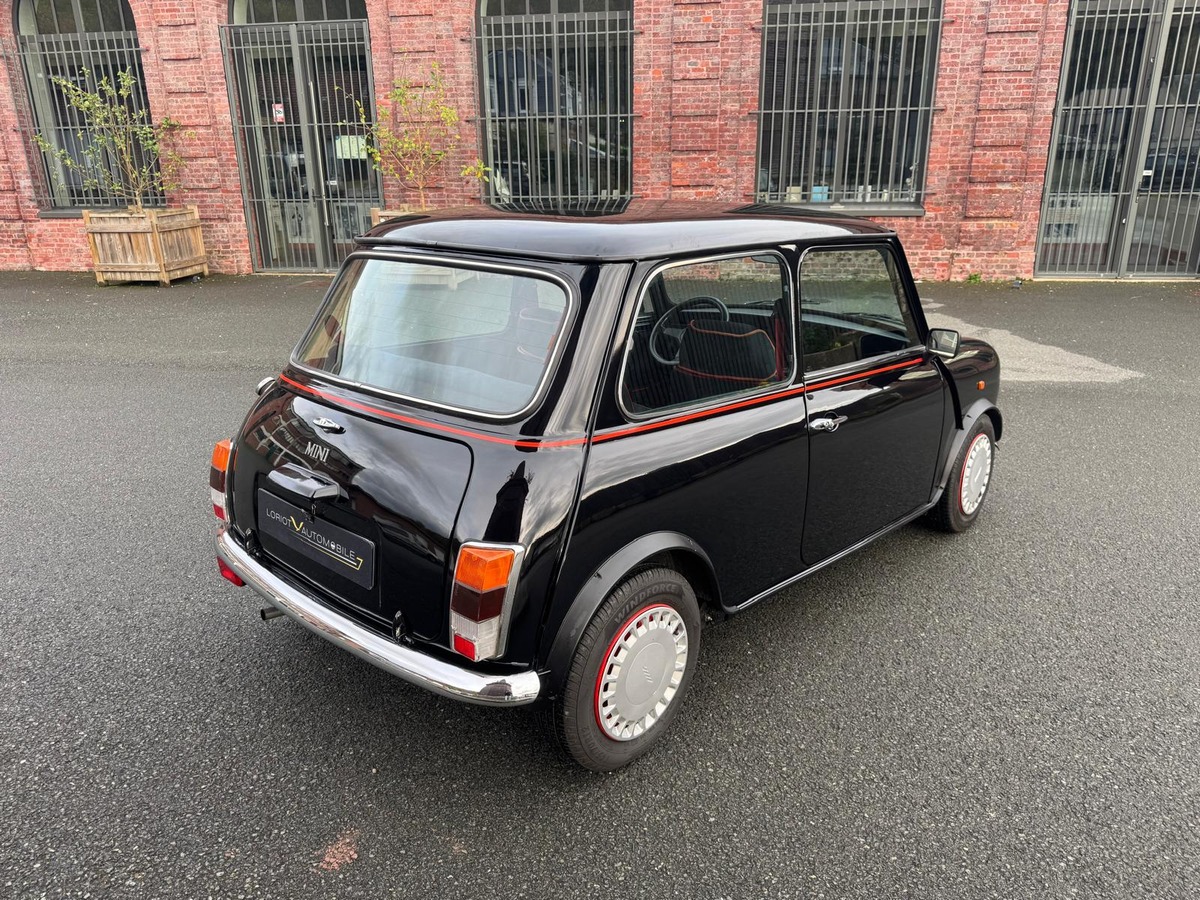 Mini Mini 1000cc 30eme anniversaire "Jet black"