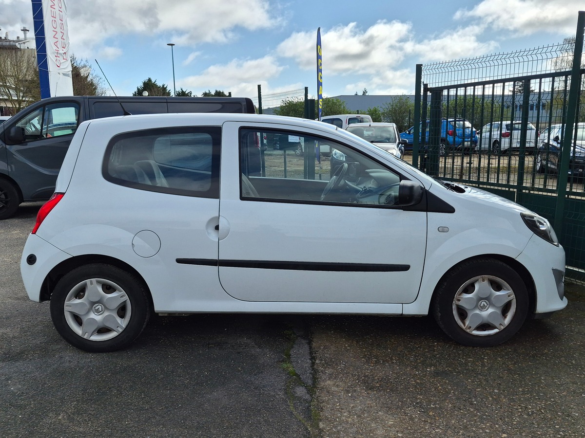 RENAULT Twingo II 1.2 16V LEV ACCESS