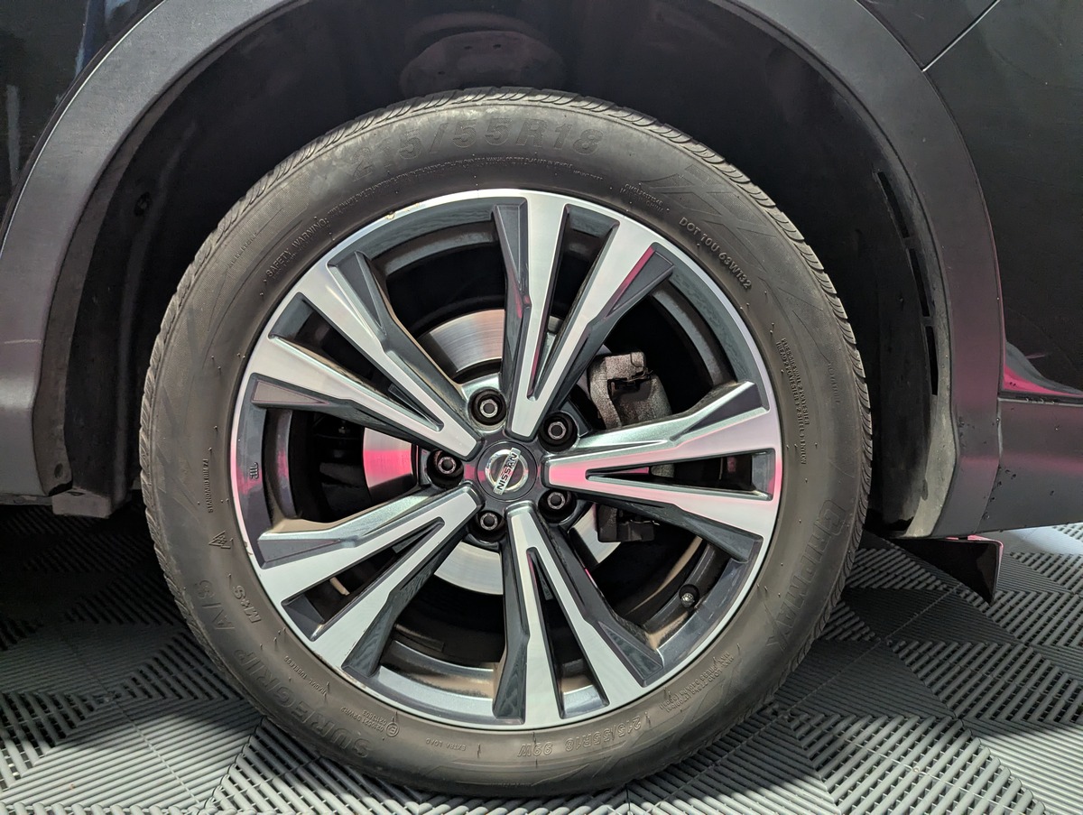 Nissan Qashqai 1.2 dig TEKNA