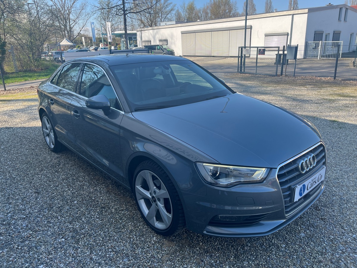 Audi A3 Berline 1.4 TFSI 150ch STRONIC 7 AMBITION LUXE, SUIVI COMPLET AUDI, TOIT OUVRANT, GPS, RADAR