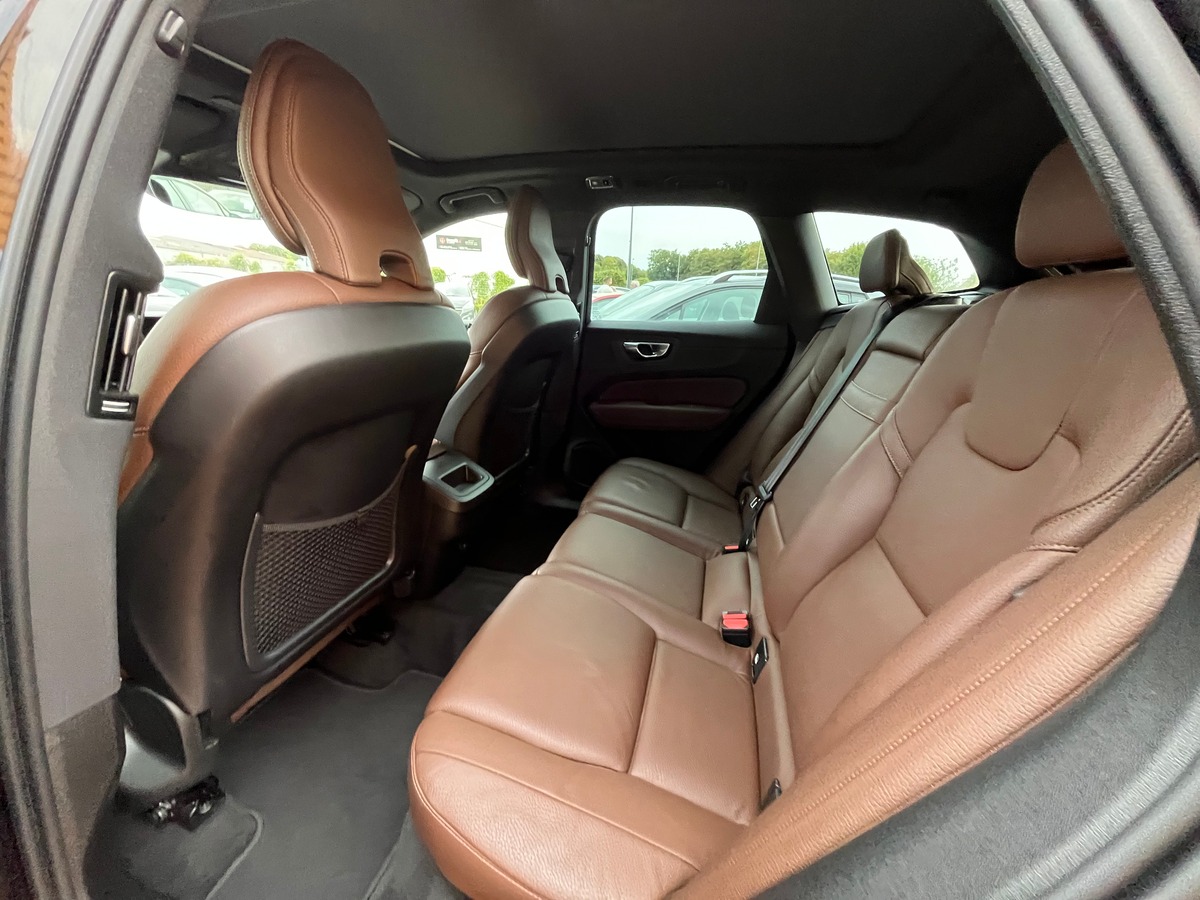 Volvo XC60 II Phase 2 B4 2.0 TDi Mild Hybrid FWD Geartronic8 197 CH INSCRIPTION