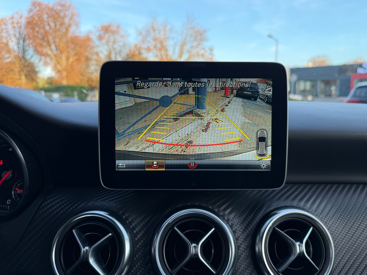 Mercedes-Benz Classe A 180 d Pack AMG Fascination 1.5 d 7G-DCT 110 cv