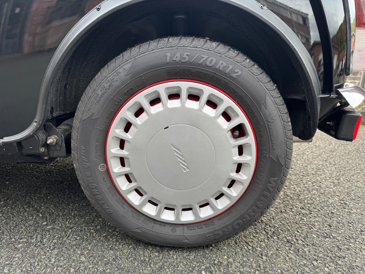 Mini Mini 1000cc 30eme anniversaire "Jet black"