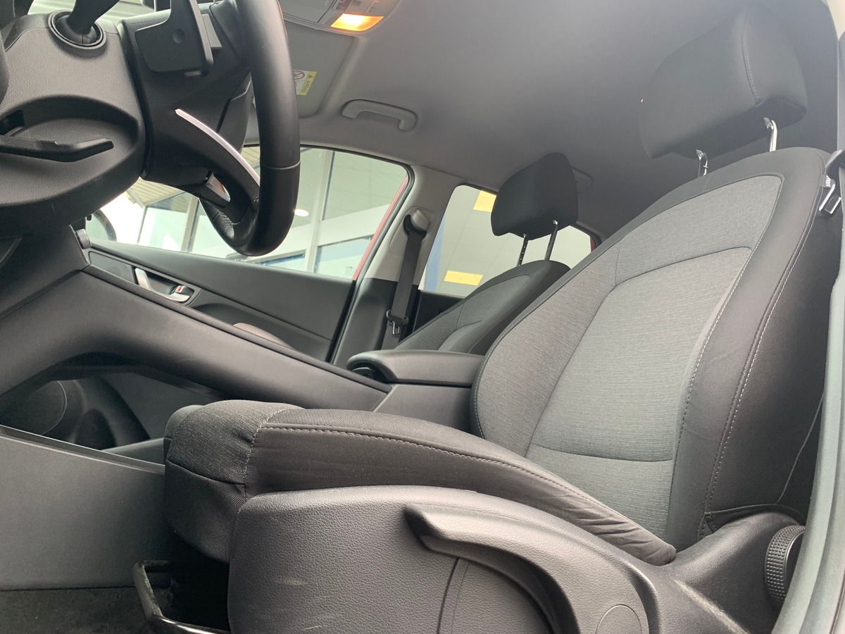 Hyundai Kona 136 | Creative | Caméra recul | Affichage tête haute | Assistance maintien trajectoire