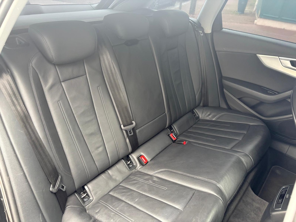 Audi A4 Quattro - 2.0 TDI - Design Luxe