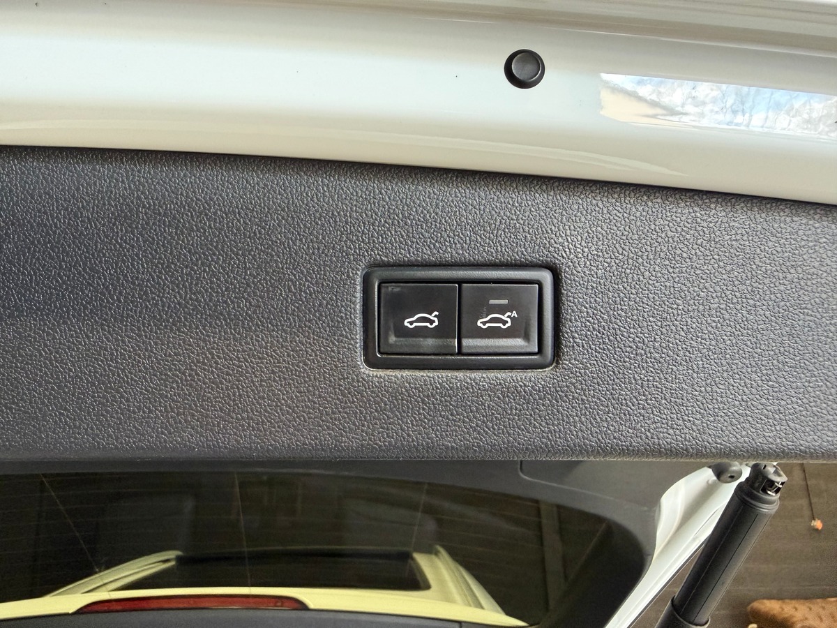 Volkswagen Tiguan ALLSPACE 2.0 tdi 4 MOTION CARAT FULL CockPit / Toit Panoramique Ouvrant