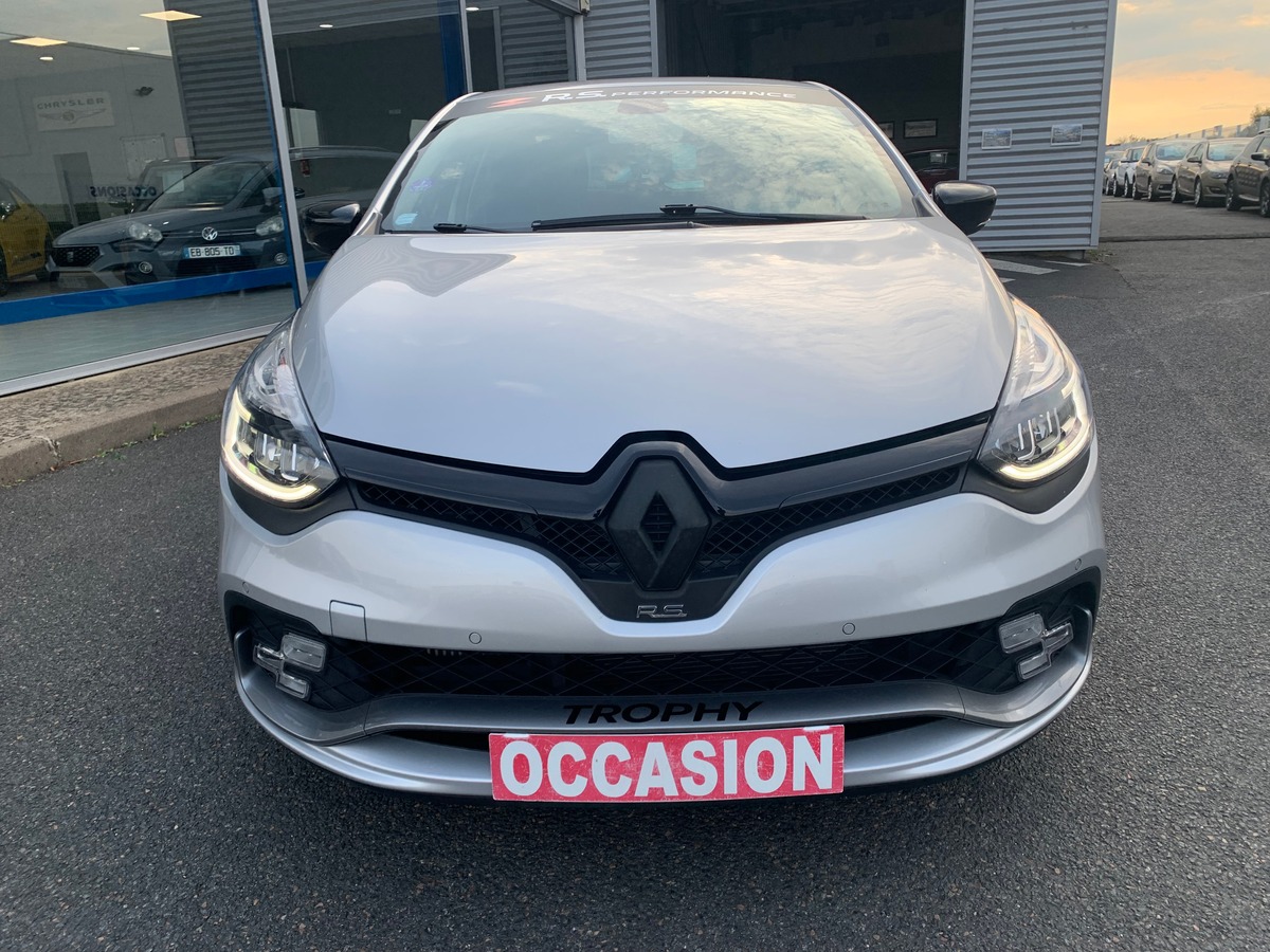 RENAULT Clio IV RS TROPHY | Caméra de recul | Stage 1 | Régulateur | GPS | Echappement Akrapovic