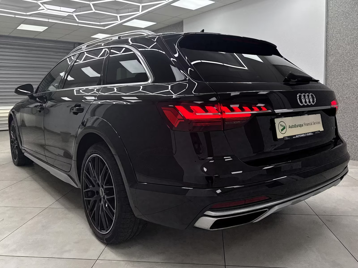 Audi A4 Allroad 40 TDI 204ch Design quattro S tronic 7/Attelage/Caméra/LED