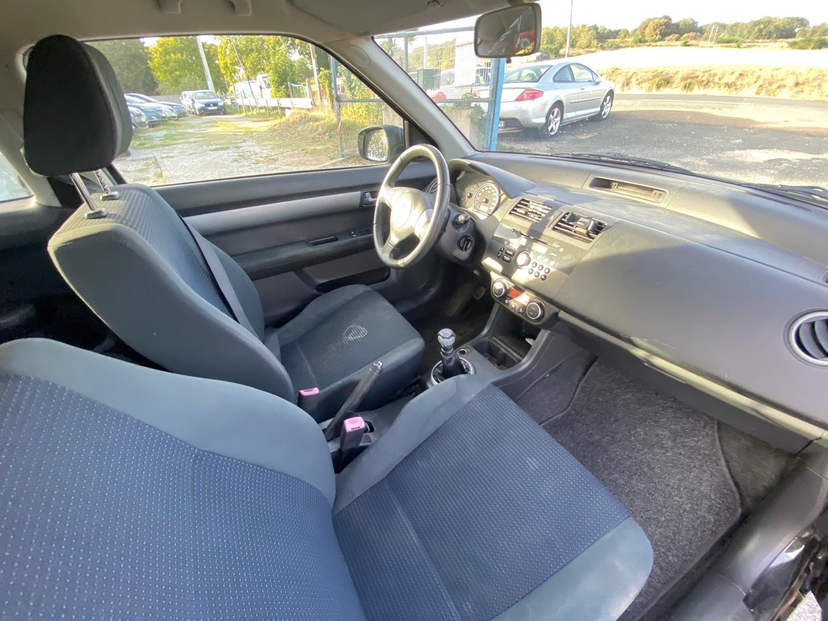 Suzuki Swift 1.3 vvt 92cv