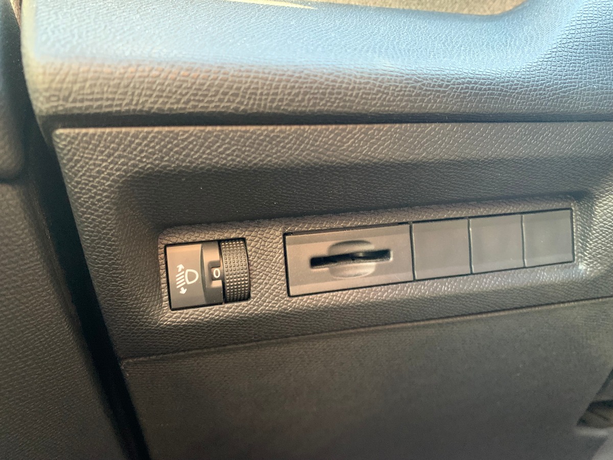 Peugeot 308 130 ch | Allure | Caméra de recul | GPS Cartographique | Régulateur de vitesse adaptatif