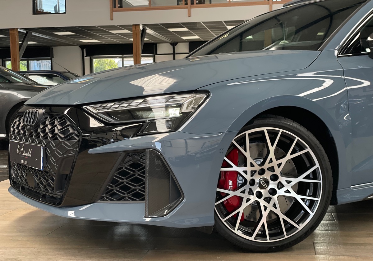 Audi RS3 Sportback 2.5 TFSI 400CV S TRONIC 7 QUATTRO - FACELIFT 2025 - NEUVE