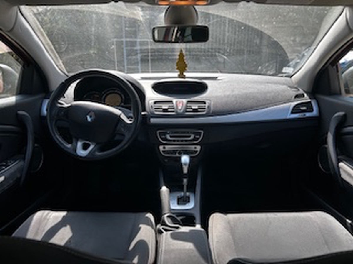 RENAULT Megane III COUPE 2.0 DCI DYNAMIQUE