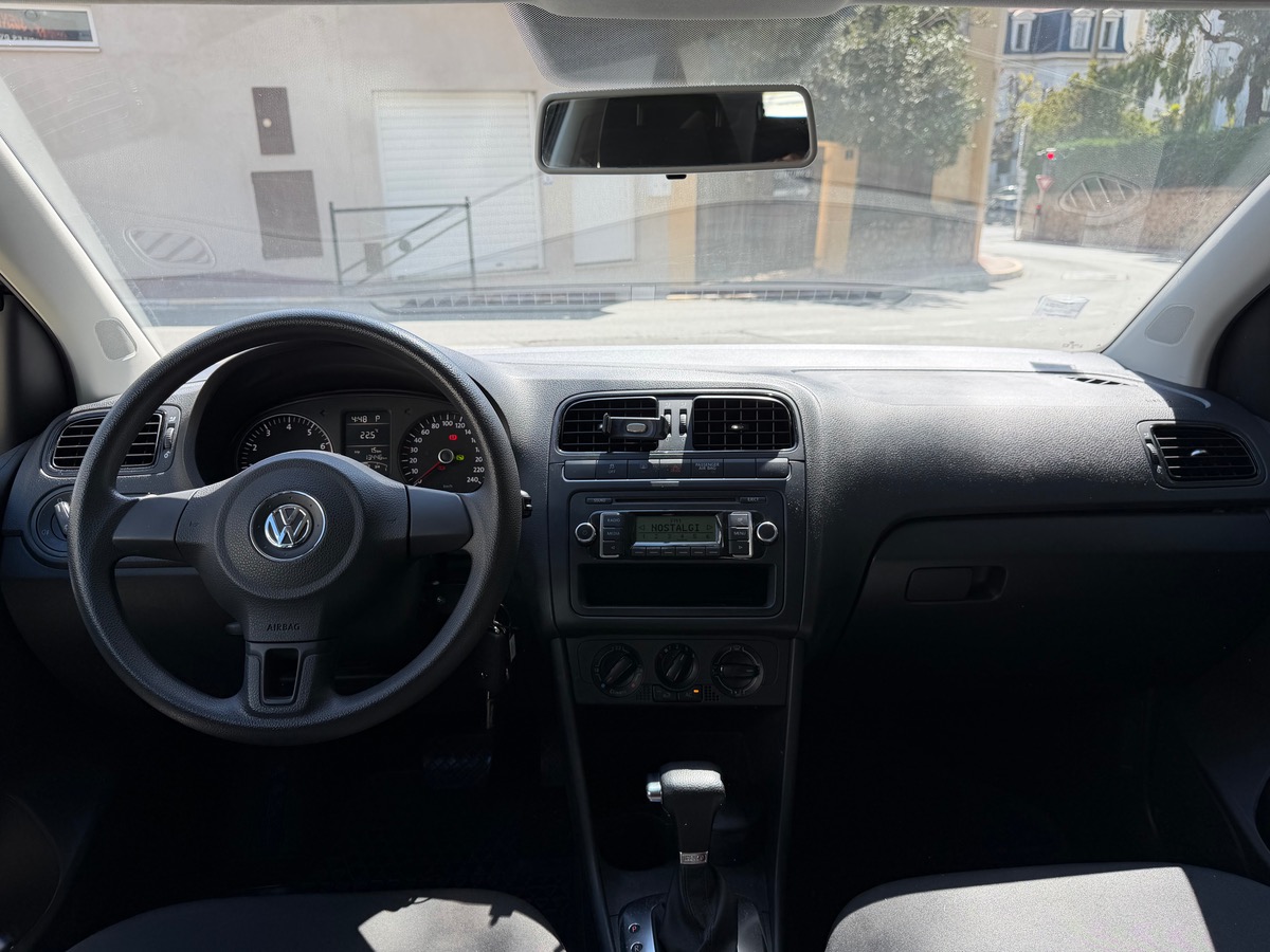 Volkswagen Polo 1.4 i 86 CV / 1er main / Km Réel / DSG7 / Clim / Roue de Secours/ Courroie Neuve