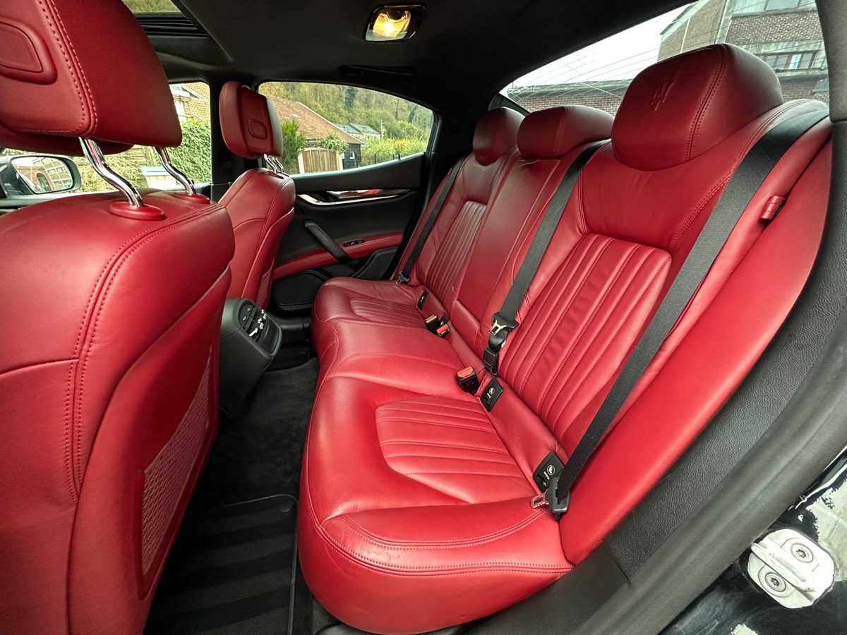 Maserati Ghibli 3.0 V6 diesel 275CV