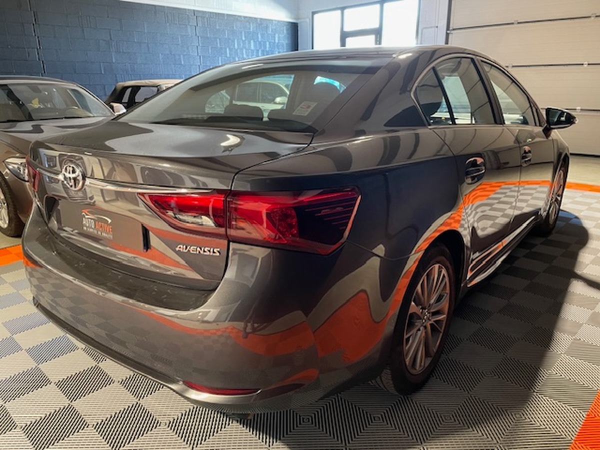 Toyota Avensis 2.0 D 143CV