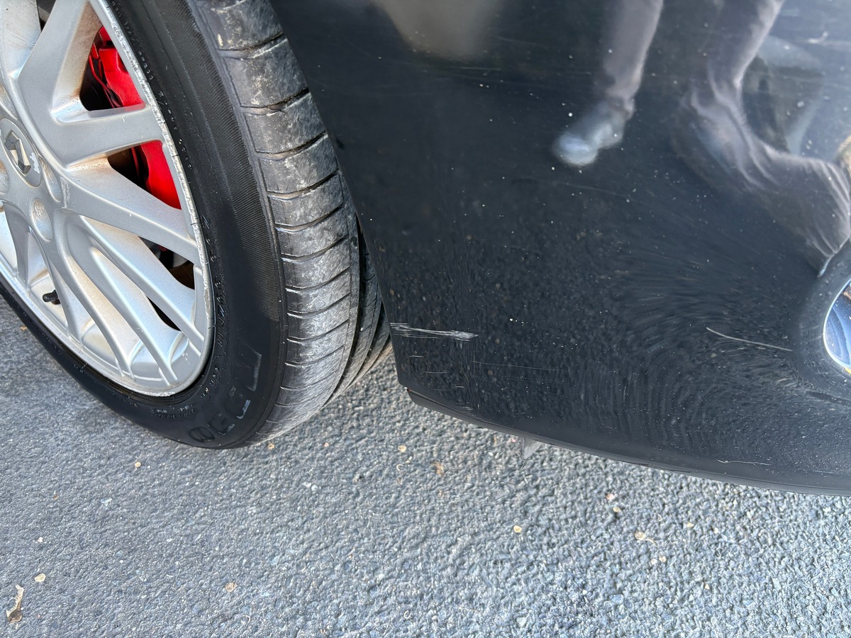 RENAULT Megane III - 1.9DCI 130CH - CARMINAT TOMTOM