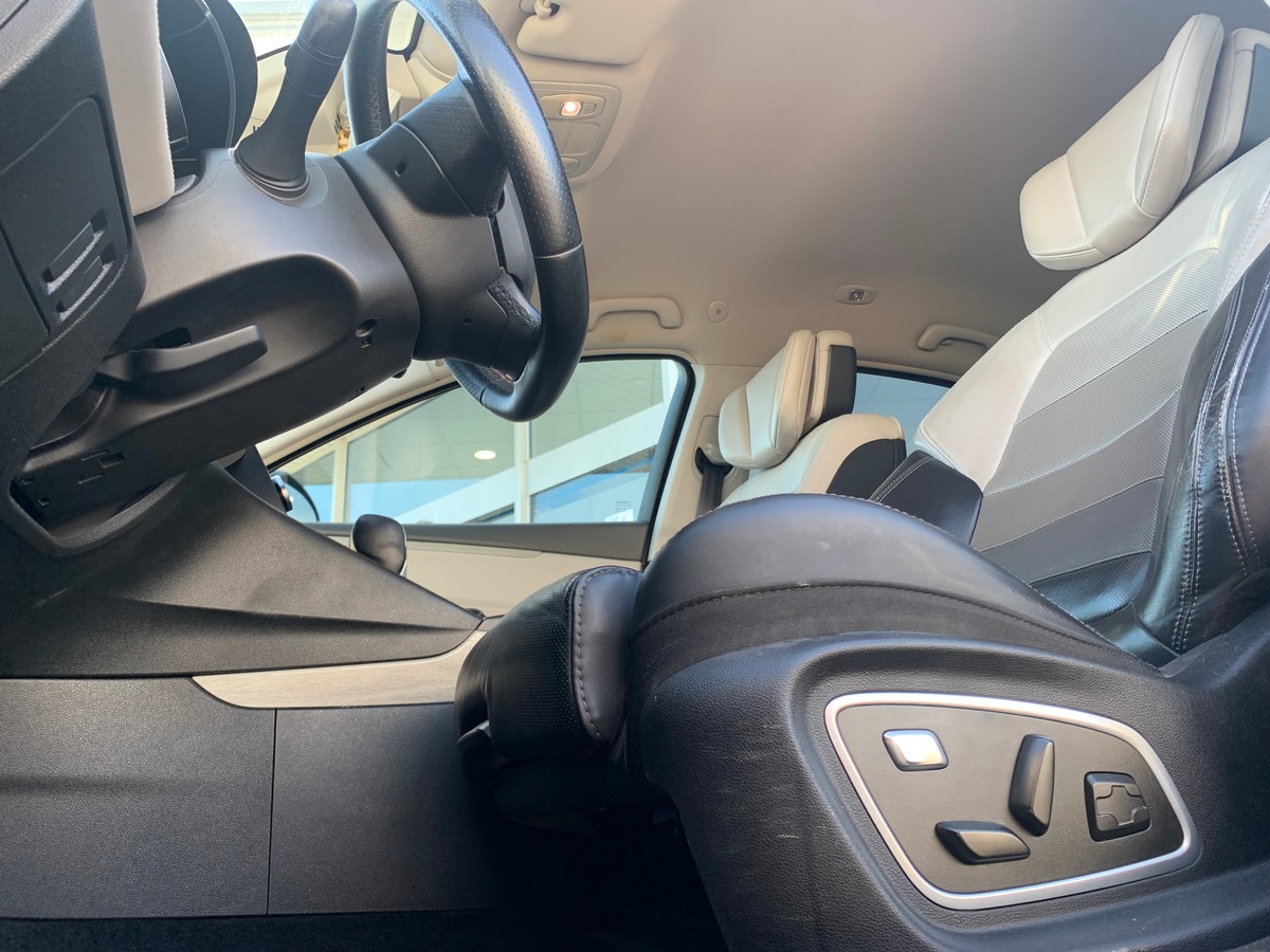 RENAULT Talisman 160 ch | Initiale PARIS | Caméra recul | Affichage tête haute | Sièges électriques