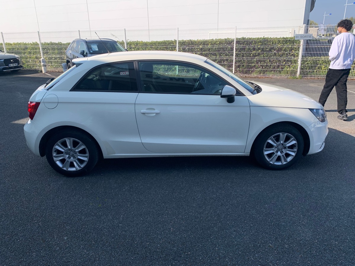 Audi A1 90 chevaux | Régulateur de vitesse | GPS |  Bluetooth | Climatisation | 3 Portes